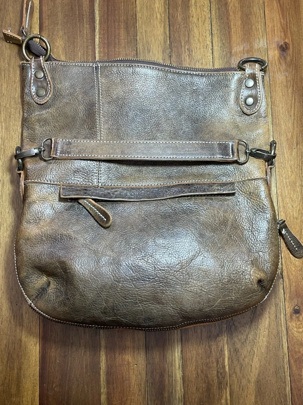 Bed Stu Tahiti fold over brown leather bag - Picture 7 of 13